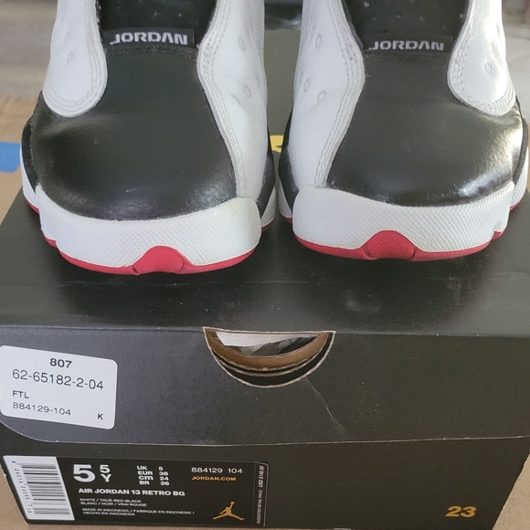 SOLD Jordan 13's 5.5Y - Picture 4 of 4